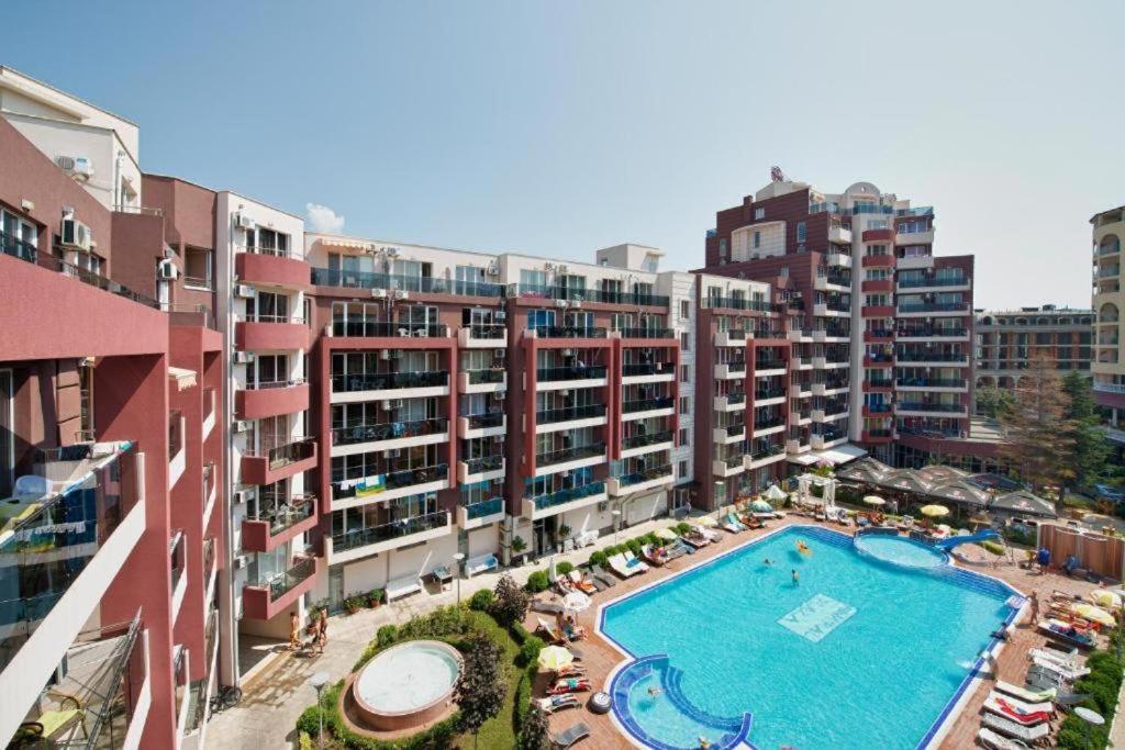 סאני ביץ' Admiral Plaza Sunrise Apartments C13 מראה חיצוני תמונה